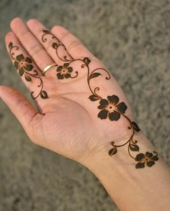 Butterfly Inspired Vibrant Finger Mehndi Design Butterfly Inspired Vibrant Finger Mehndi Design